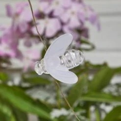 2m 20 LED Bumblebee Outdoor String Lights 7 2m 20 LED Bumblebee Outdoor String Lights -Dunelm 1000182321 alt02