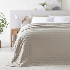 Ella Washed Bedspread -Dunelm 30780890