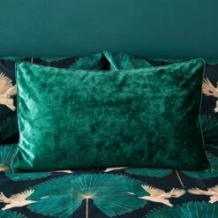 Crushed Velour Piped Pillowcase -Dunelm 30828691