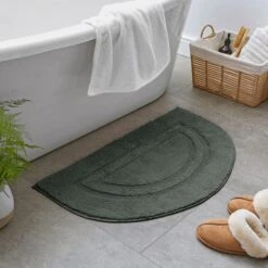 Luxury Cotton Semi-Circle Bath Mat