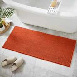 Mini Bobble Bath Runner -Dunelm 30867950