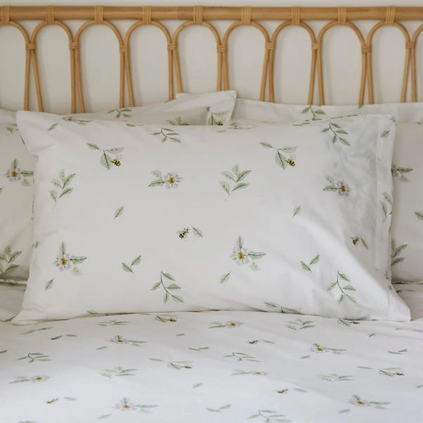 Willow Trail Duvet Cover And Pillowcase Set 6 Willow Trail Duvet Cover And Pillowcase Set - Image 4