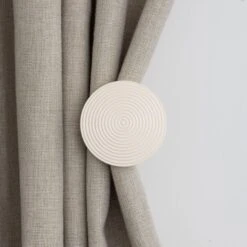 Ribbed Metal Curtain Dresser -Dunelm 30883264 alt01