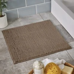 Mini Bobble Shower Mat -Dunelm 30894548
