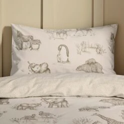 Sketched Animal Duvet Cover And Pillowcase Set -Dunelm 30898074 alt02
