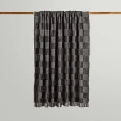 Luxe Checkerboard Throw 130x180cm -Dunelm 30898328 alt02