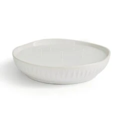 Zen Fig & Cedarwood Round Multi Wick Candle 9 Zen Fig & Cedarwood Round Multi Wick Candle -Dunelm 30899591 alt03