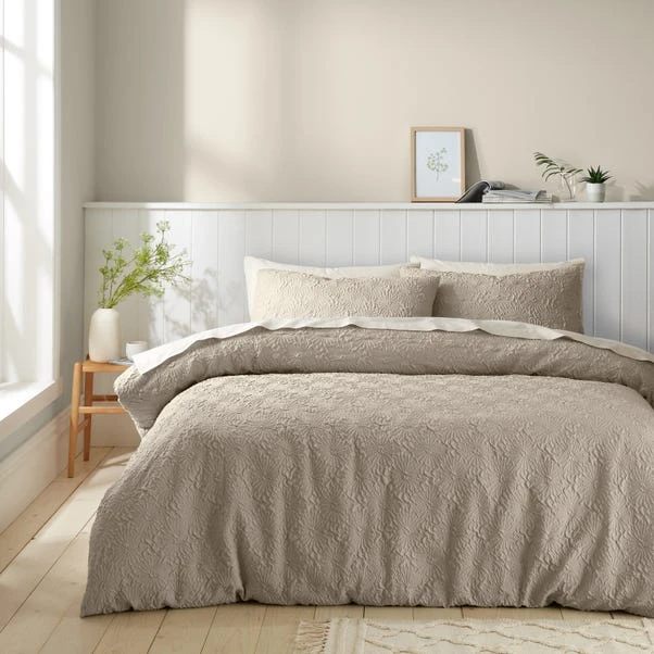 Astra Textured Floral Duvet Cover And Pillowcase Set 20 Astra Textured Floral Duvet Cover And Pillowcase Set - Image 18