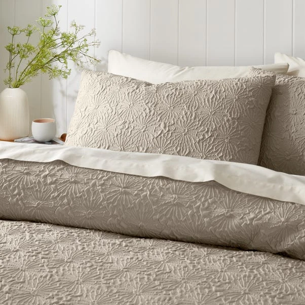 Astra Textured Floral Duvet Cover And Pillowcase Set 9 Astra Textured Floral Duvet Cover And Pillowcase Set - Image 7