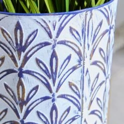 Metal Plant Pot On Gold Stand -Dunelm 30925723 alt01