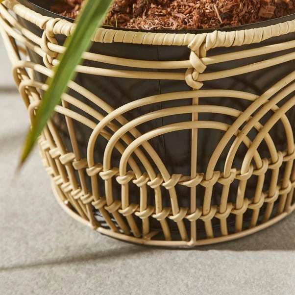 Faux Rattan Metal Plant Pot 4 Faux Rattan Metal Plant Pot - Image 2