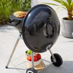Kettle Charcoal BBQ -Dunelm 30926365 alt03