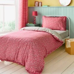 Ditsy Frill Reversible Duvet Cover And Pillowcase Set -Dunelm 30937750 alt02